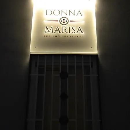 Alojamento de Acomodação e Pequeno-almoço Donna Marisa 4*
