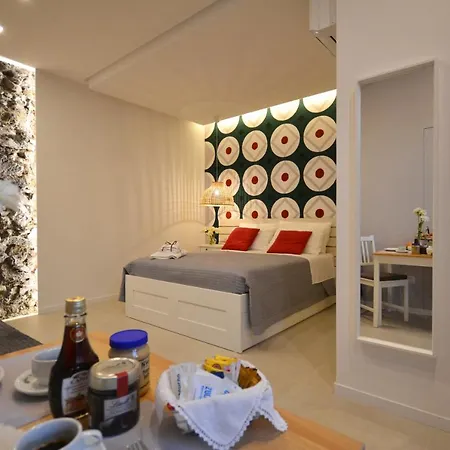 Alojamento de Acomodação e Pequeno-almoço Donna Marisa Pompeia