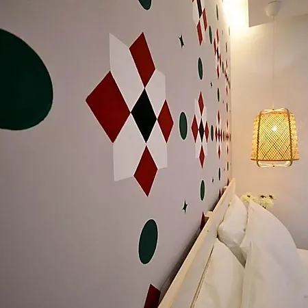 Donna Marisa Oda ve Kahvaltı